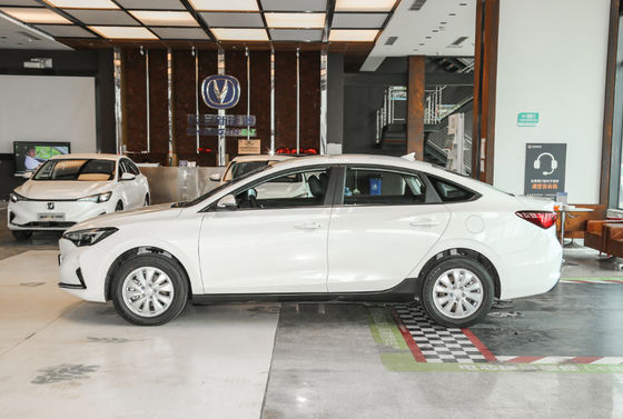 Changan Eado EV460 365-405KM Changan EV 5 দরজা 5 আসনের কমপ্যাক্ট সেডান গাড়ি