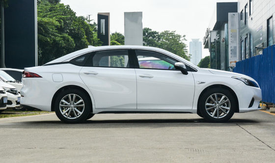 4 দরজা 5 আসন AION বৈদ্যুতিক গাড়ি 410KM-510KM Gac AION S Ev