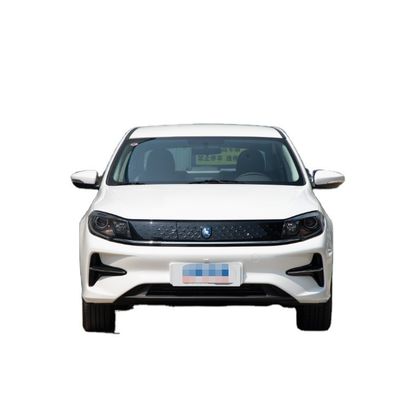 পিওর ইলেকট্রিক S60EV Dongfeng Ev গাড়ি 415KM সহ 4 দরজা 5 আসন