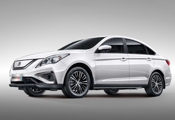 Fengxing S50 Dongfeng মোটর বৈদ্যুতিক যান 415KM কমপ্যাক্ট 4 দরজা 5 আসন