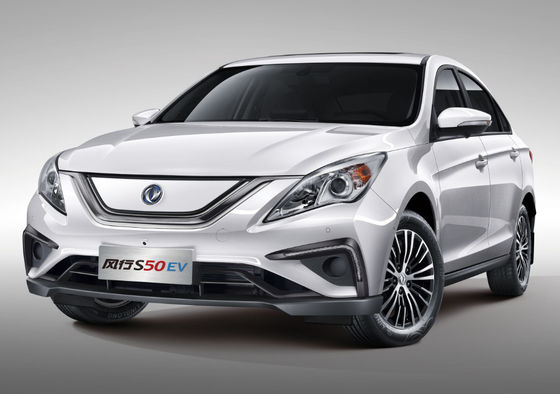 Fengxing S50 Dongfeng মোটর বৈদ্যুতিক যান 415KM কমপ্যাক্ট 4 দরজা 5 আসন