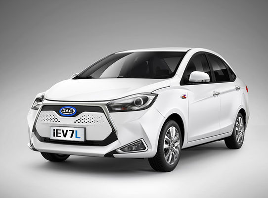 4 দরজা 5 সিট JAC ইলেকট্রিক কার 320KM JAC IEV7L ছোট ইভ কার