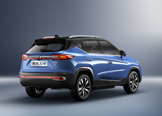 IEVS4 JAC বৈদ্যুতিক গাড়ি 402-470KM 5 দরজা 5 আসন দীর্ঘ ড্রাইভিং রেঞ্জ