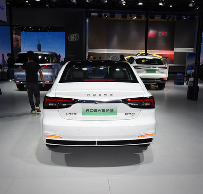 0.5H কুইক চার্জ SAIC মোটর ইলেকট্রিক কার Roewe I6 MAX EV 502-605KM
