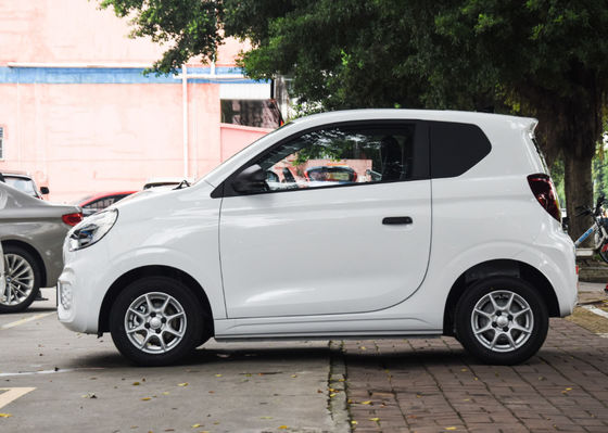 311KM SAIC মোটর ইলেকট্রিক কার Saic Roewe Clever Ev 3 দরজা 4 আসন