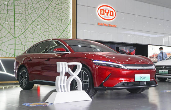 5 দরজা 5 আসন BYD হান ইভি গাড়ি বিশুদ্ধ বৈদ্যুতিক মধ্যম বড় 610-715KM