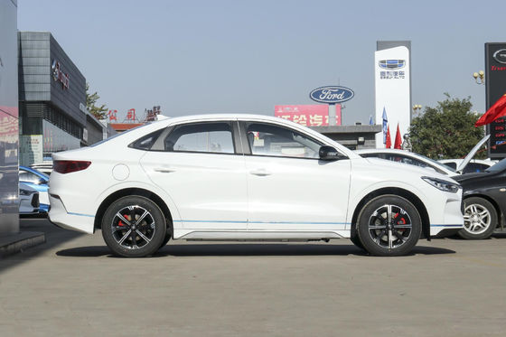 E3 Byd Sedan Electric Car Official Standard 401KM 4 দরজা 5 আসন