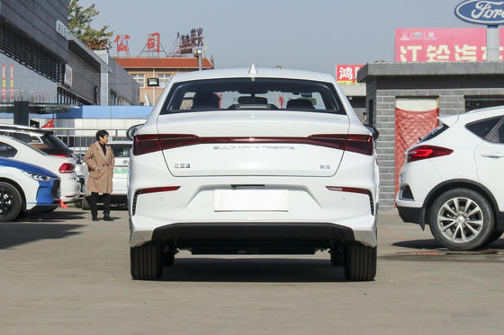 E3 Byd Sedan Electric Car Official Standard 401KM 4 দরজা 5 আসন